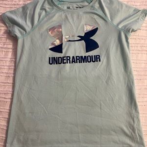 Under armor youth tee, size medium, mint color, holographic symbol